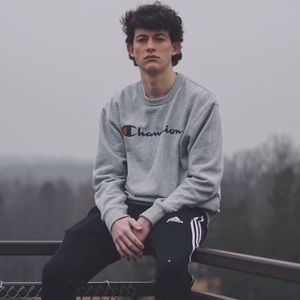 Meet your Posher, Daniel